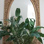Koboroz Hotel *
