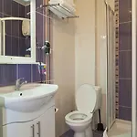 Koboroz Hotel *